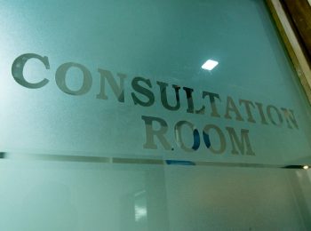 dr-kadam-family-dental-care-clinic-4